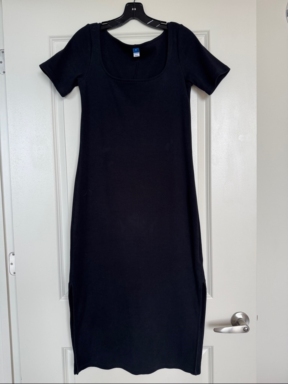 Old Navy Black Midi Scoop Neck Dress